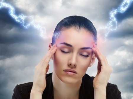 Migrenózní aura: příčiny, příznaky, diagnostika a léčba