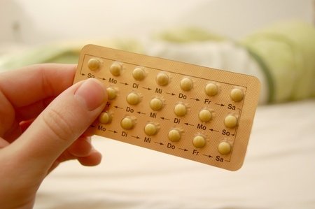 10 myths about birth control