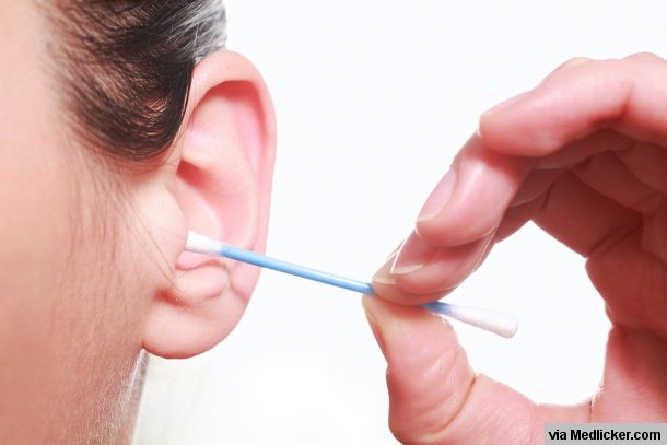 Earwax causes, symptoms, diagnosis and treatment