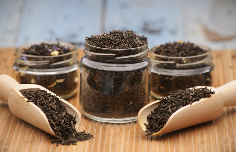 Sypaný černý čaj pomáhá při hubnutí i spalování tuků