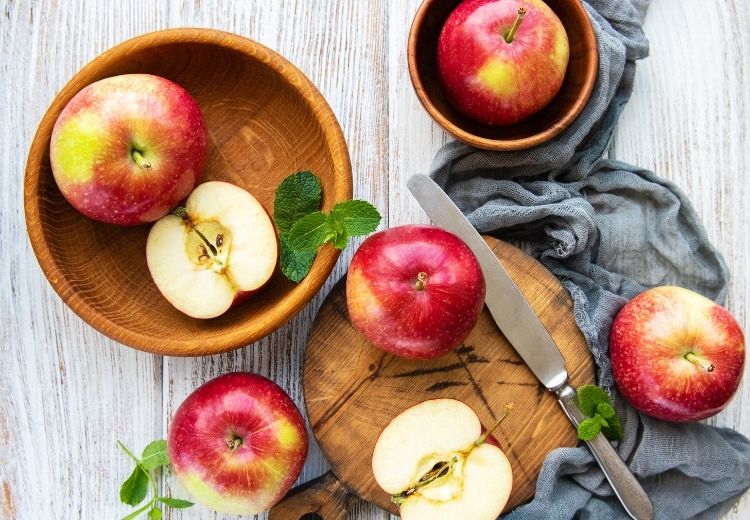 Pokud chcete zhubnout je nejlepší konzumovat jablka v syrovém stavu